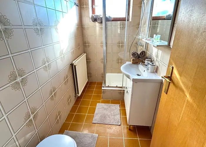 Natalie - Panorama 2 Mit Bergblick,